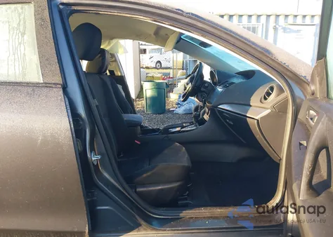 2013 Mazda Mazda3 from USA, damaged, VIN JM1BL1VP4D1798997